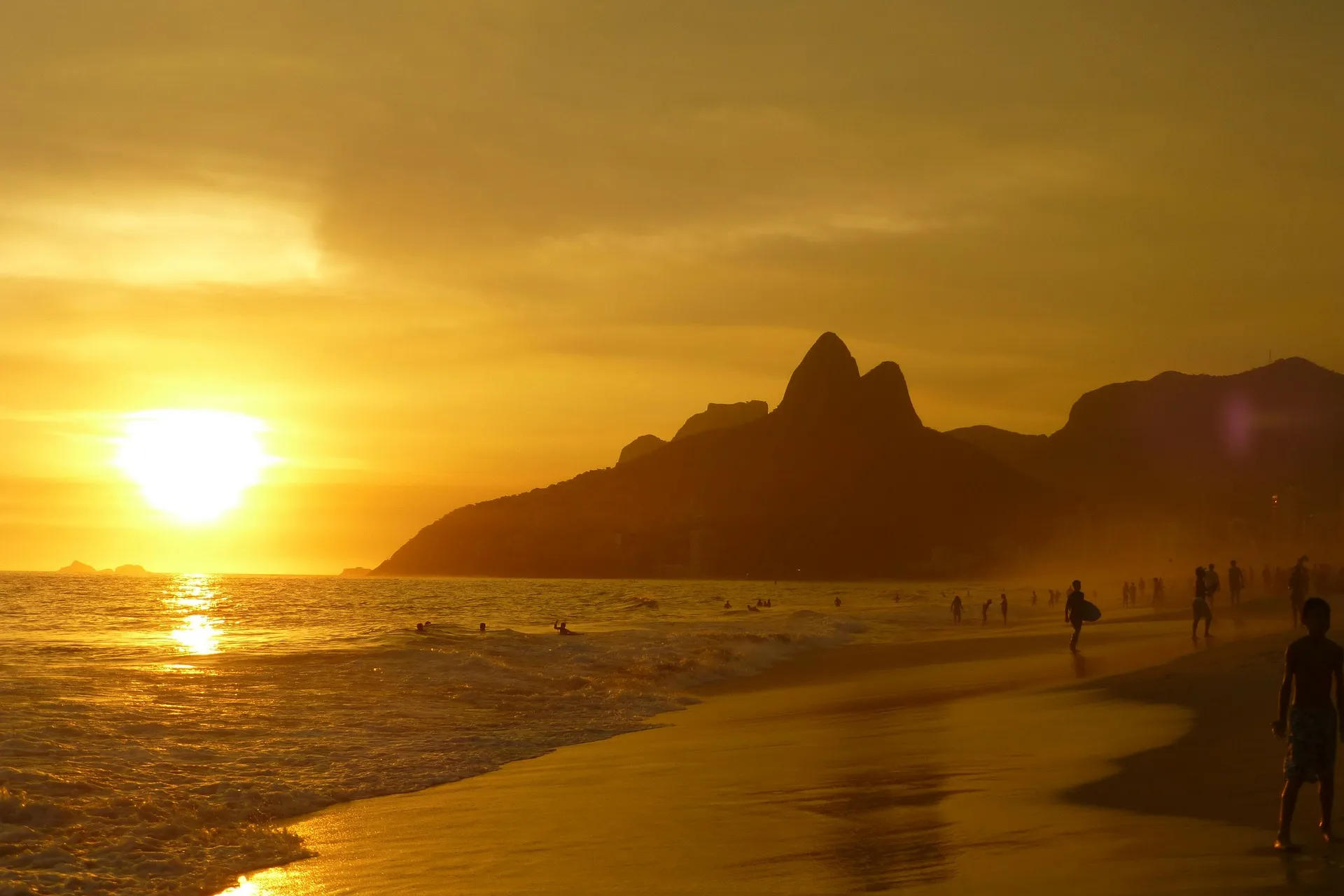 10 สิ่งที่ควรทำเมื่อไปเมืองริโอ เดอ จาเนโร | 10 Things to Do in Rio de Janeiro